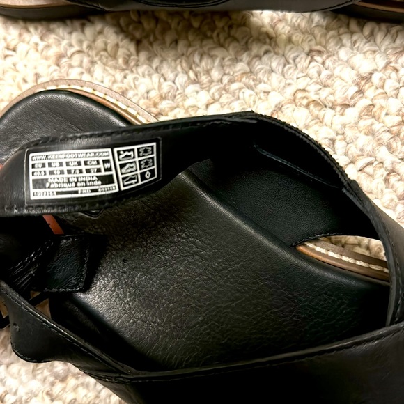 Keen new women saddle size us10 - Picture 5 of 5